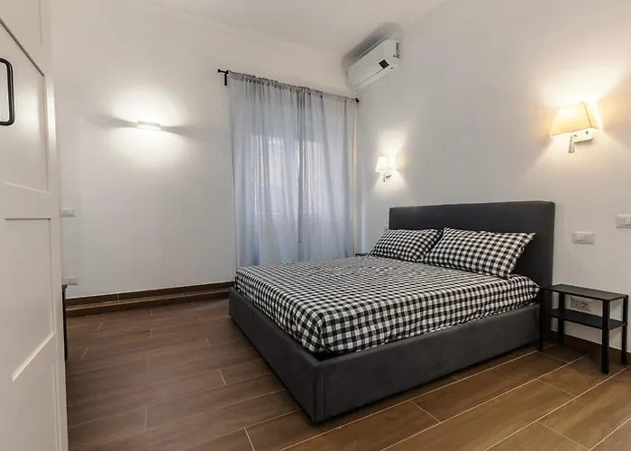 Apartment 2-bedroom Gem *